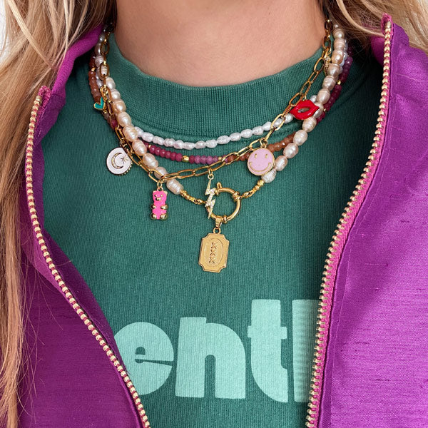 Viromy Gouden Hartjeskettingen Voor Dames 14-Karaats Vergulde Letterkettingen Voor Dames Bedelkettingen Fijne Gepersonaliseerde Sieradencadeaus Voor Haar U Viromy Gouden Hartjeskettingen Voor Dames 14-Karaats Vergulde Letterkettingen Voor Dames Bedelkettingen Fijne Gepersonaliseerde Sieradencadeaus Voor Haar U